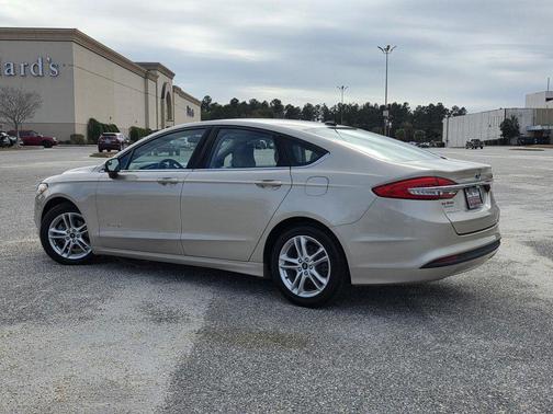 2018 Ford Fusion Hybrid S