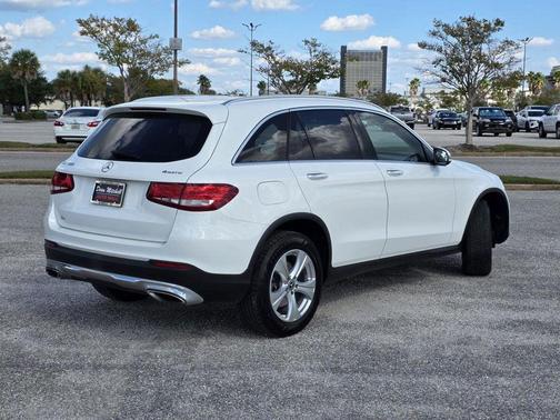 2018 Mercedes-Benz GLC 300 4MATIC