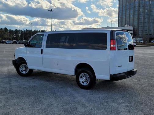 2020 Chevrolet Express 2500 LS