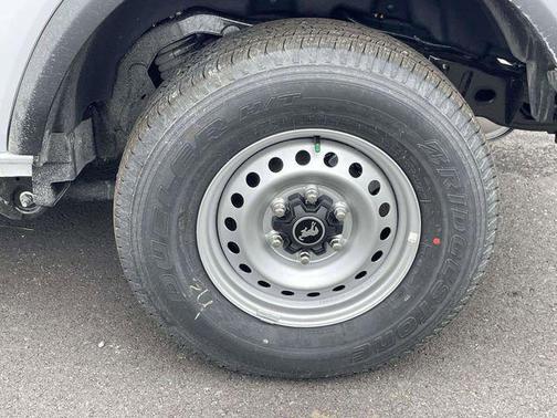 OXFORD WHITE 2026 Ford Bronco Base
