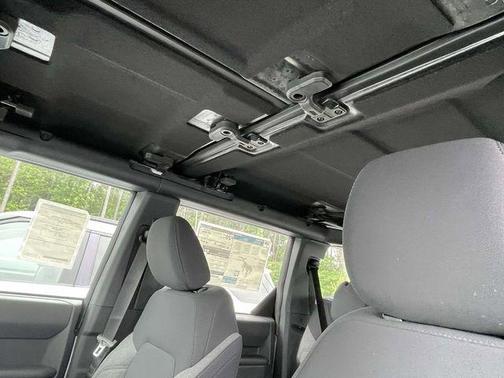 OXFORD WHITE 2026 Ford Bronco Base