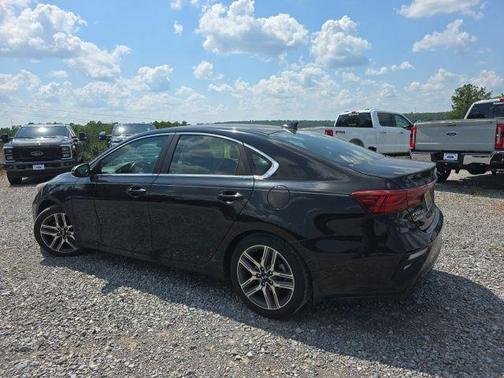 Aurora Black 2020 Kia Forte EX
