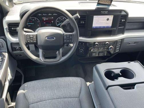 Agate Black Metallic 2026 Ford F-350 XL