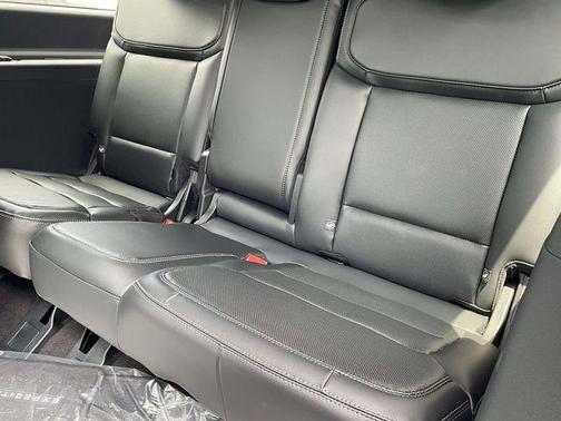 OXFORD WHITE 2026 Ford Expedition Max Platinum