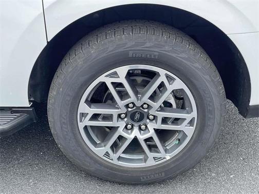 2025 Ford Expedition Max Active 4x4