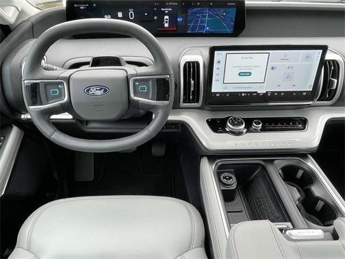 2025 Ford Expedition Max Active 4x4