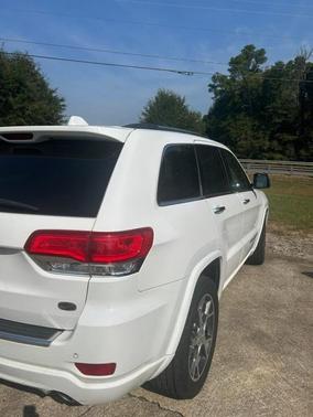 2020 Jeep Grand Cherokee Overland