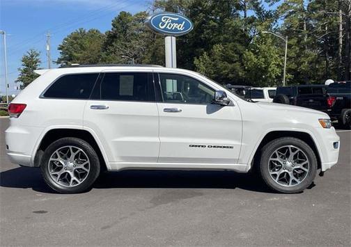 2020 Jeep Grand Cherokee Overland