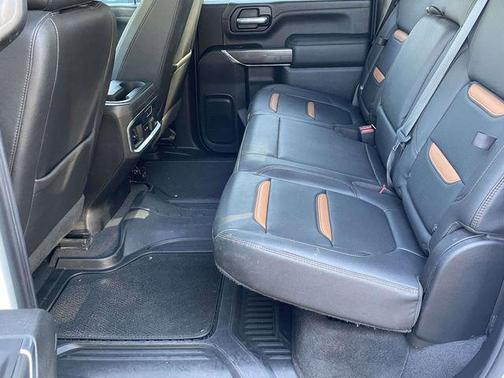 2022 GMC Sierra 2500 AT4