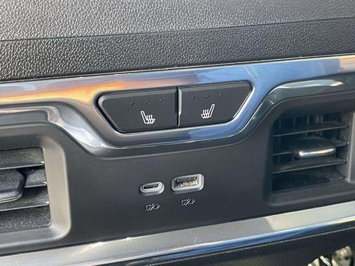 White Frost Tricoat 2024 GMC Sierra 3500 Denali