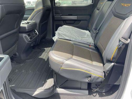 OXFORD WHITE 2026 Ford F-150 Tremor