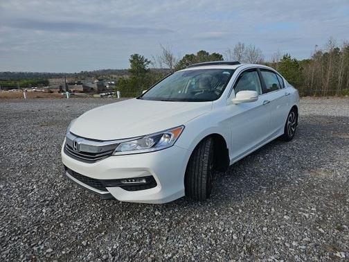2017 Honda Accord EX-L w/Navigation & Honda Sensing