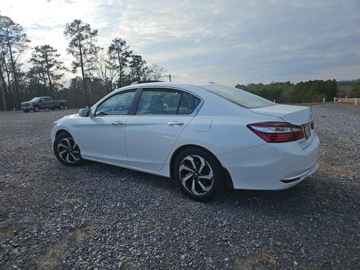2017 Honda Accord EX-L w/Navigation & Honda Sensing