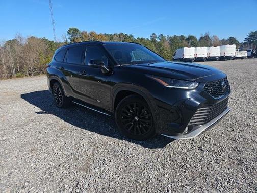 2023 Toyota Highlander Platinum