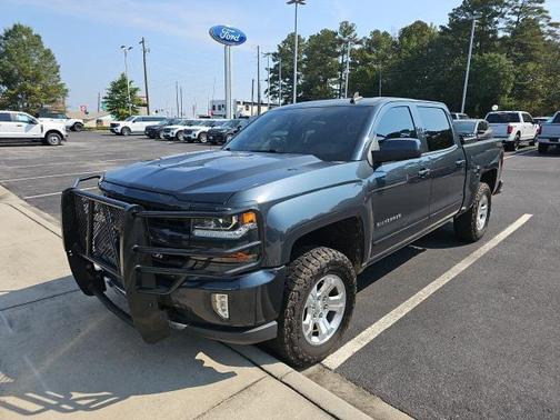 2018 Chevrolet Silverado 1500 2LT
