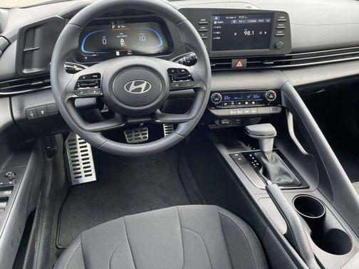 2026 Hyundai ELANTRA Sport