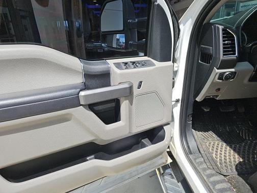 2017 Ford F-250 XLT