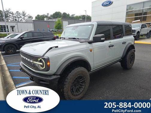 CACTUS GRAY 2022 Ford Bronco Badlands