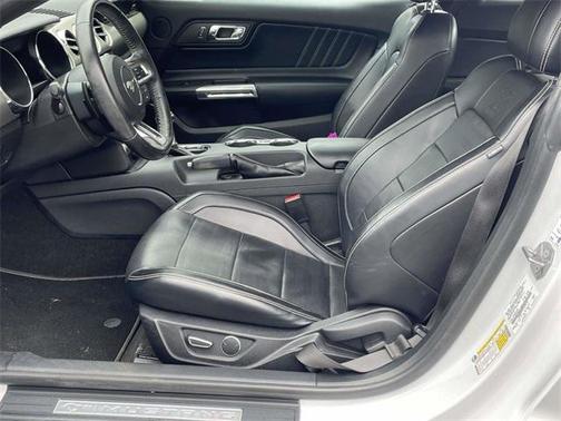 2015 Ford Mustang EcoBoost Premium