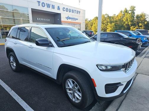 2024 Jeep Grand Cherokee Laredo