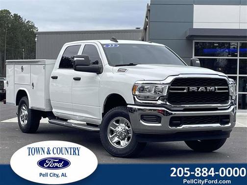 2023 RAM 2500 Tradesman Crew Cab 4x4 8' Box