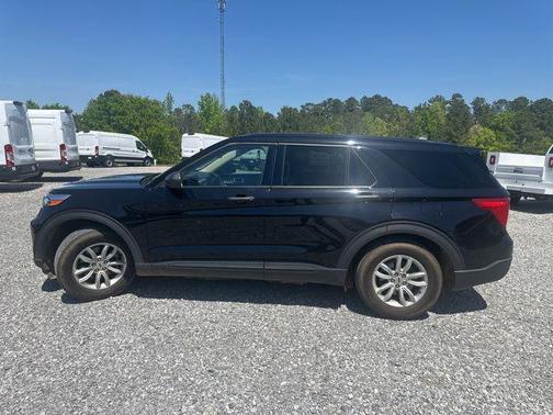 AGATE BLACK METALLIC 2021 Ford Explorer Base