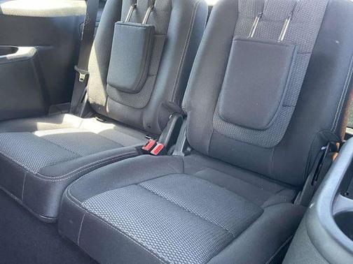 OXFORD WHITE 2019 Ford Explorer XLT