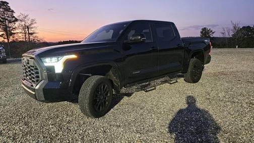 2024 Toyota Tundra Platinum