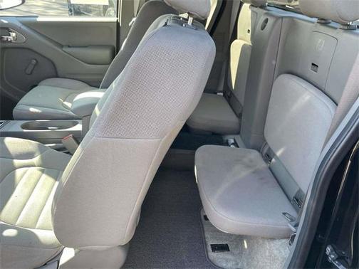 2017 Nissan Frontier S