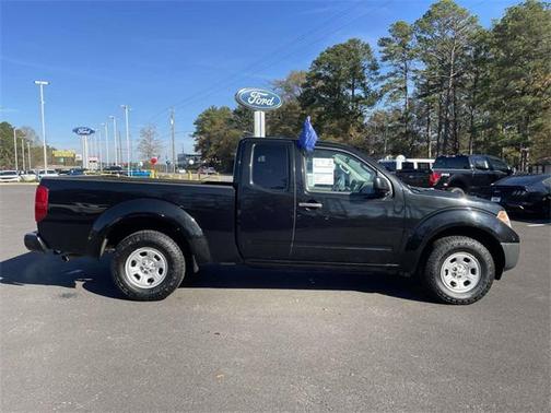 2017 Nissan Frontier S