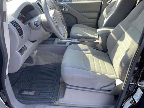 2017 Nissan Frontier S