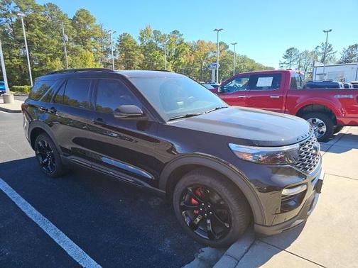 2024 Ford Explorer ST