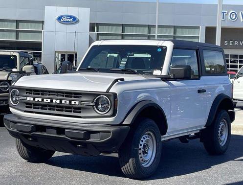 2026 Ford Bronco Base