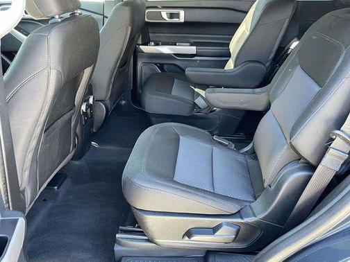 STONE BLUE METALLIC 2022 Ford Explorer XLT