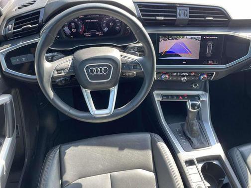 Arkona White 2025 Audi Q3 Premium 45 TFSI S line quattro Tiptronic