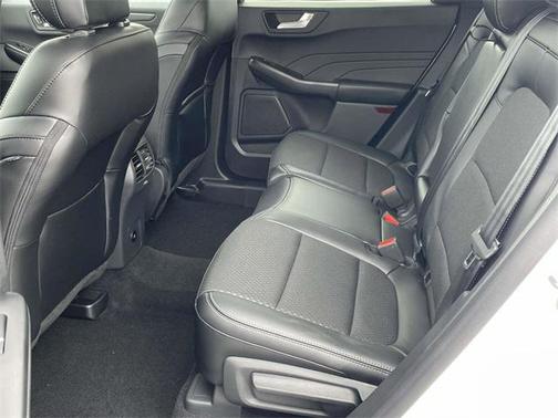 2025 Ford Escape PHEV SE