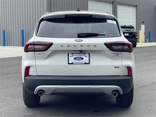 2025 Ford Escape PHEV SE