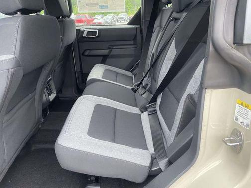 DESERT SAND 2026 Ford Bronco Base