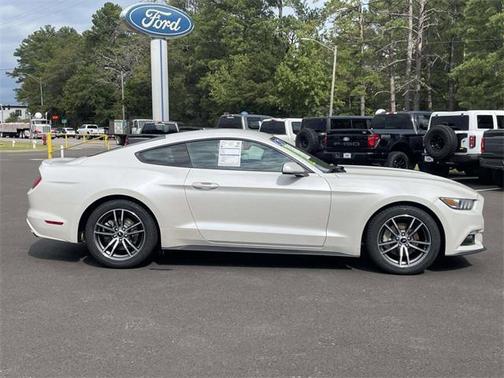 2017 Ford Mustang EcoBoost