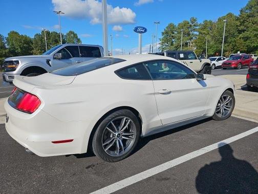2017 Ford Mustang EcoBoost