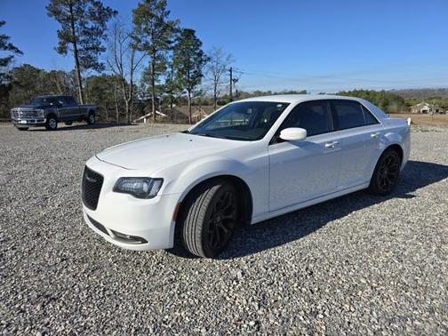2019 Chrysler 300 S