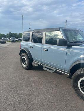 AZURE GRAY MET TRI-COAT 2024 Ford Bronco Black Diamond