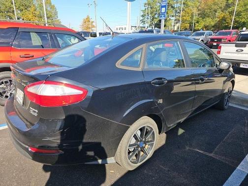 2016 Ford Fiesta SE