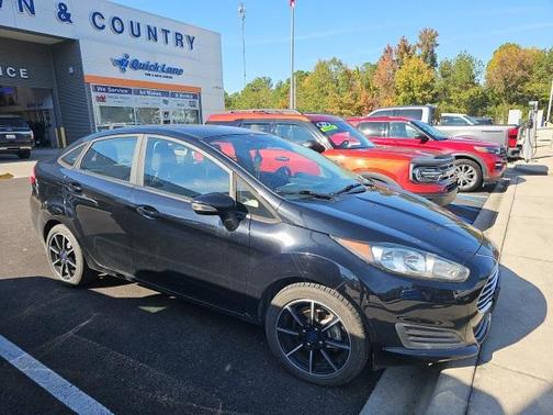 2016 Ford Fiesta SE