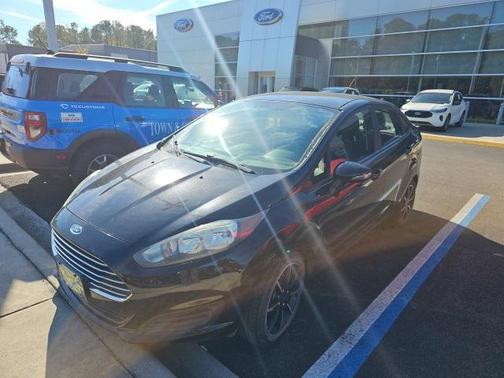 2016 Ford Fiesta SE
