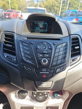 2016 Ford Fiesta SE
