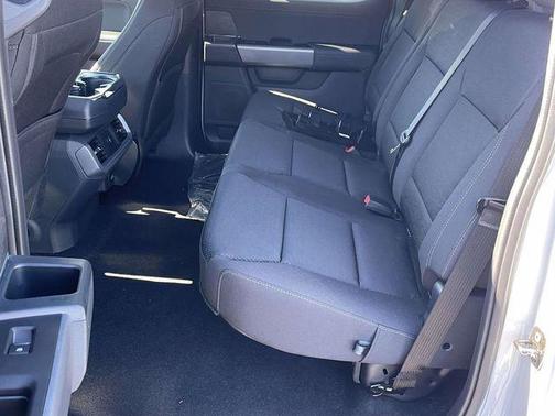 AVALANCHE 2026 Ford F-150 XLT