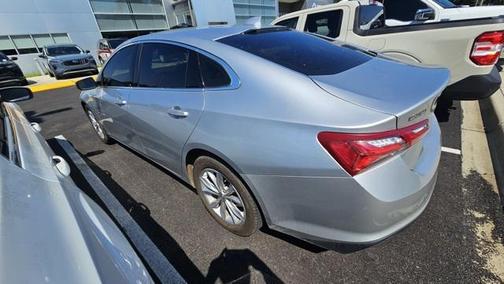 2022 Chevrolet Malibu FWD LT