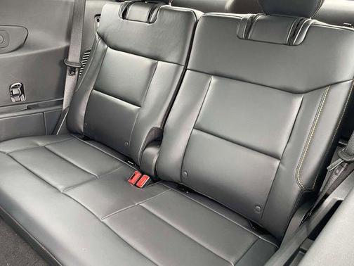 Carbonized Gray Metallic 2026 Ford Explorer Tremor