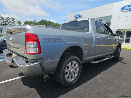 2020 RAM 2500 Big Horn Crew Cab 4X4 6'4' Box